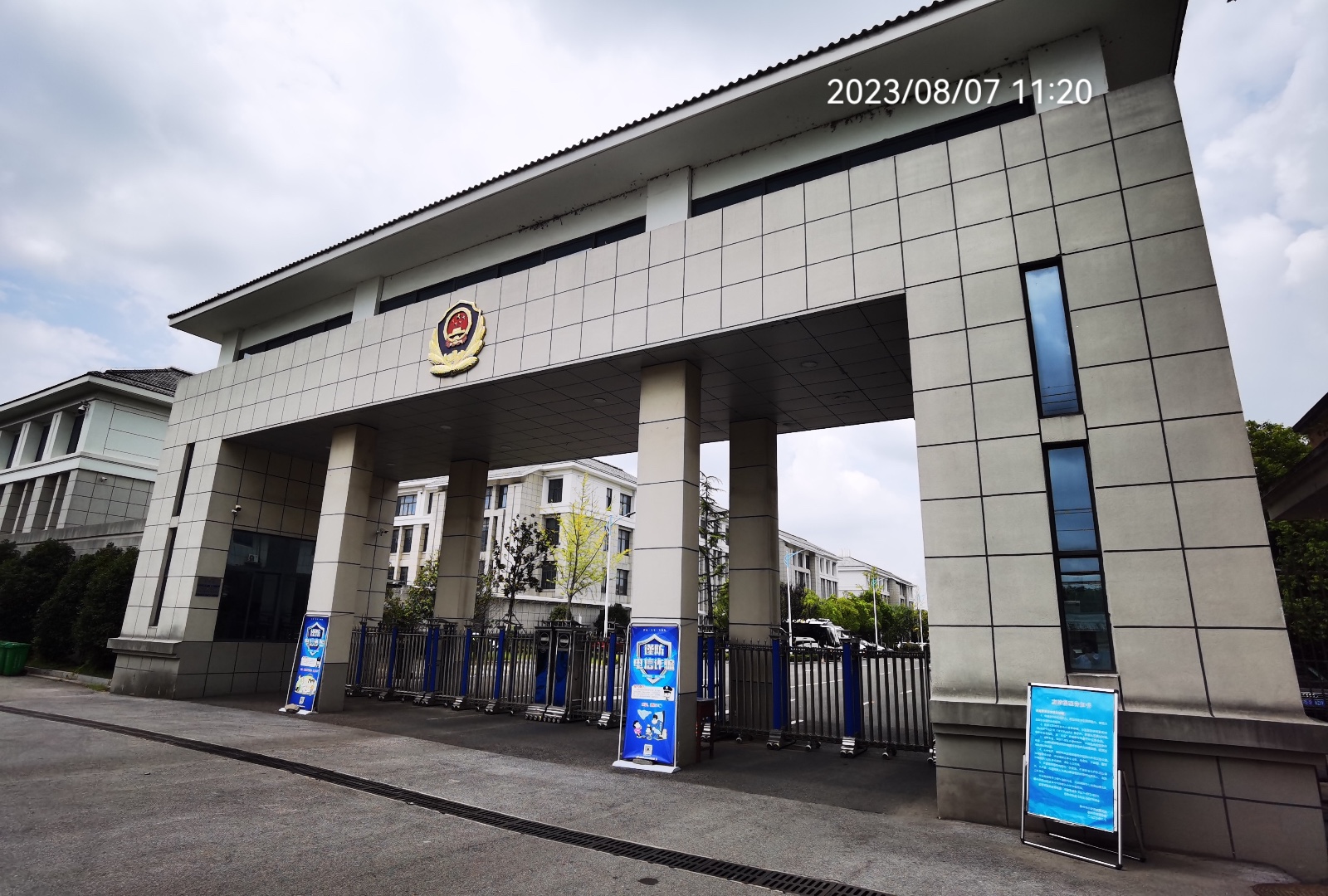 2023年8月7日，天倪律所蚂蚁刑辩团队律师王灿林在泰州市看守所会见组织、领导传销活动罪犯罪嫌疑人缪某。