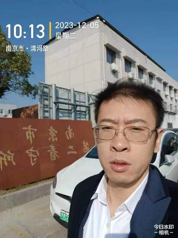 2023年12月5日，天倪律所蚂蚁刑辩团队律师王鑫在南京市第二看守所会见某跨境电信诈骗案被告人覃某。