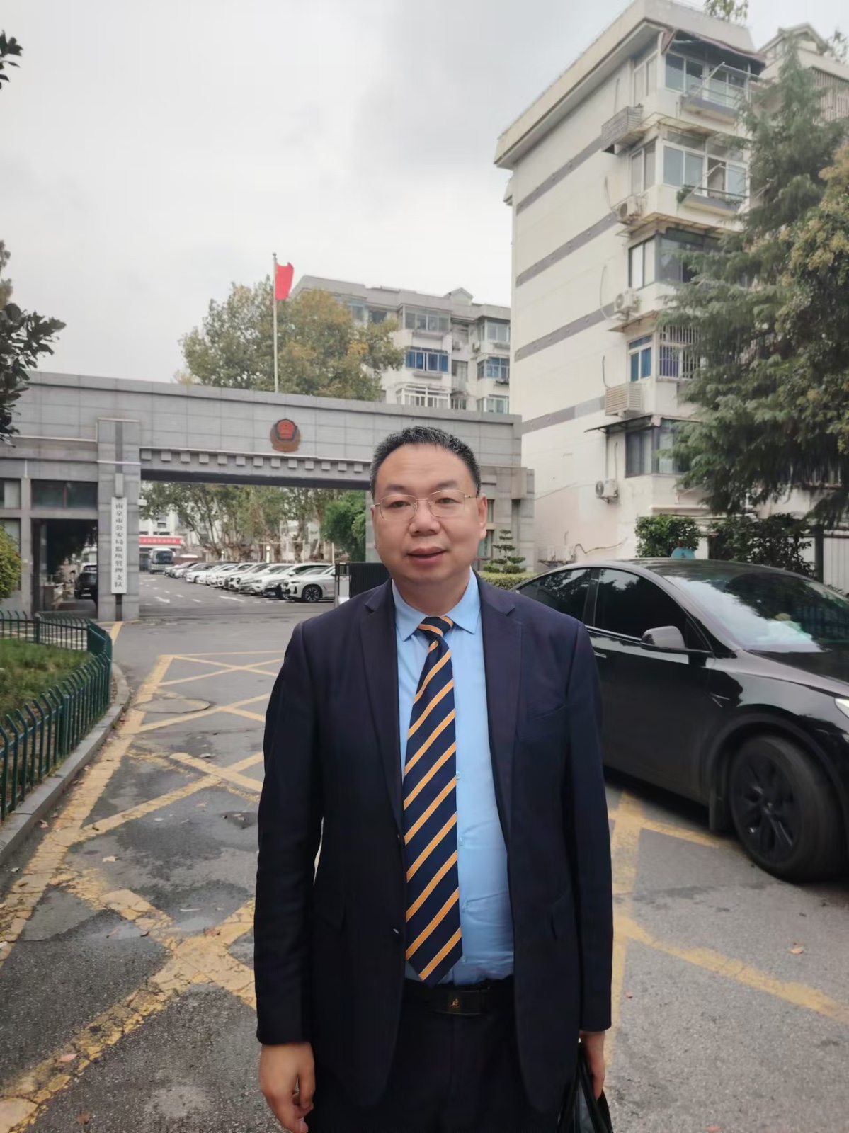 2024年10月22日，天倪律所蚂蚁刑辩团队律师李良前往南京市看守所会见某组织、领导传销活动案当事人。