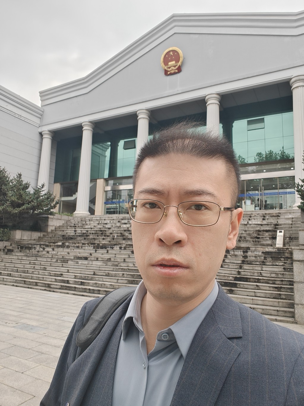 2024年11月18日，天倪律所蚂蚁刑辩团队律师王鑫前往南京市雨花台区人民法院就王某民间借贷案立案。