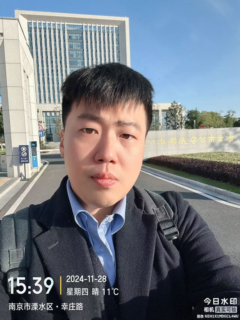 2024年11月28日，天倪律所蚂蚁刑辩团队律师邱天（实习）前往南京市公安局溧水分局，就代理某公司刑事控告施工单位涉嫌工程重大安全事故罪一案，与相关职能部门通案并提交材料