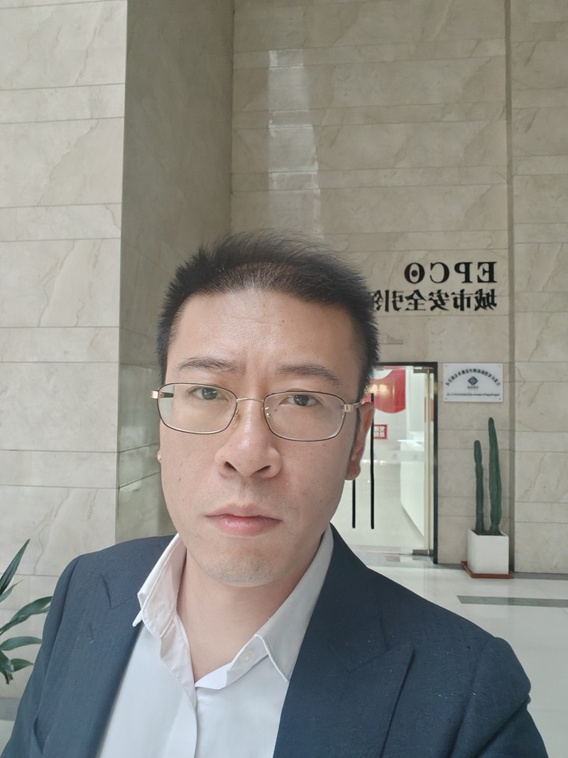 2024年12月4日，天倪律所蚂蚁刑辩团队律师王鑫前往顾问单位就某民间借贷案沟通案情