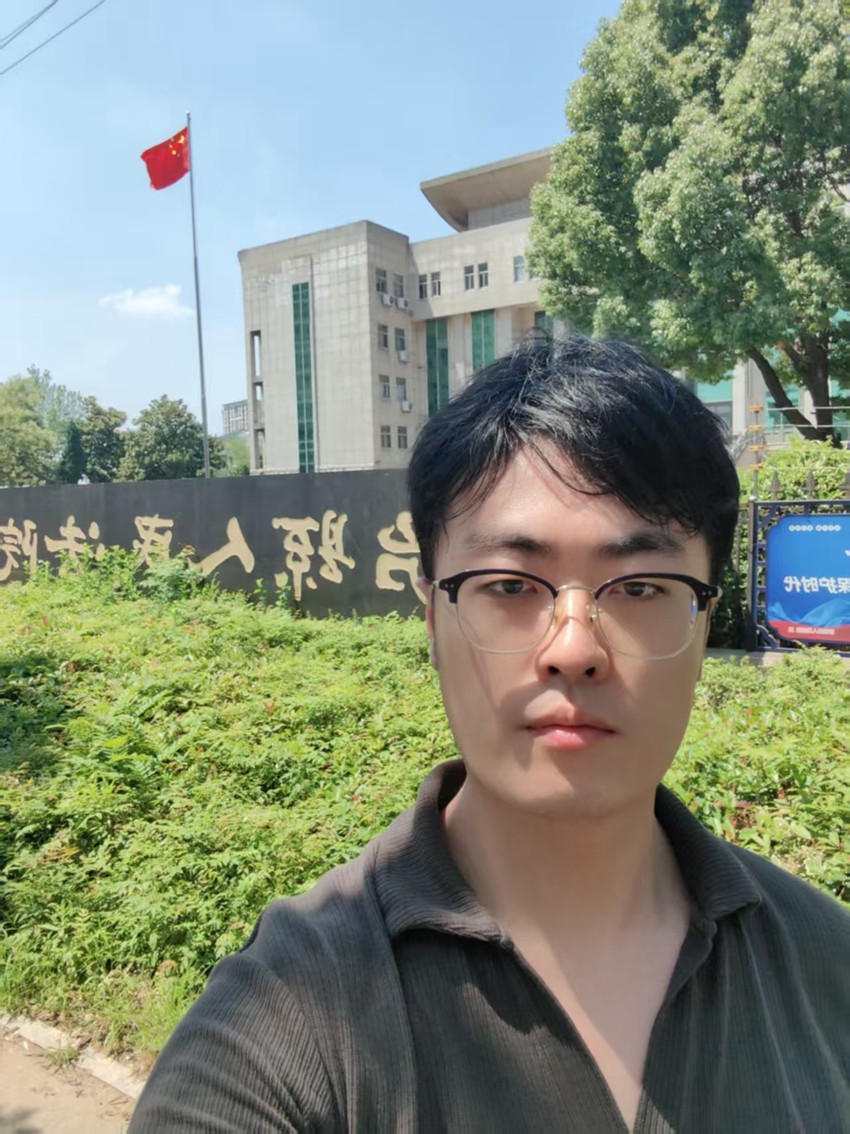 2025年7月3日，天倪律所蚂蚁刑辩团队律师贾子巍前往盱眙县人民法院就黄某物业服务合同纠纷开庭