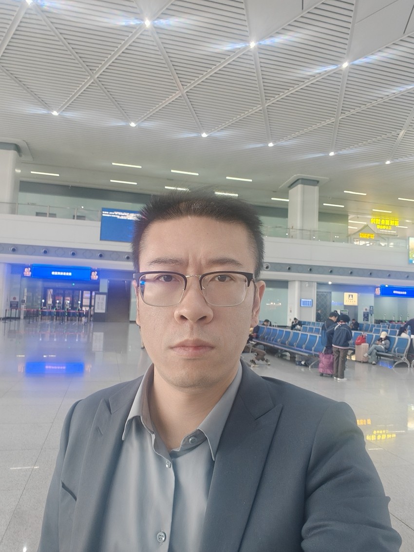 2025年10月30日，天倪律所蚂蚁刑辩团队律师王鑫前往淮安与当事人汪某某沟通虚假诉讼刑事报案相关事宜