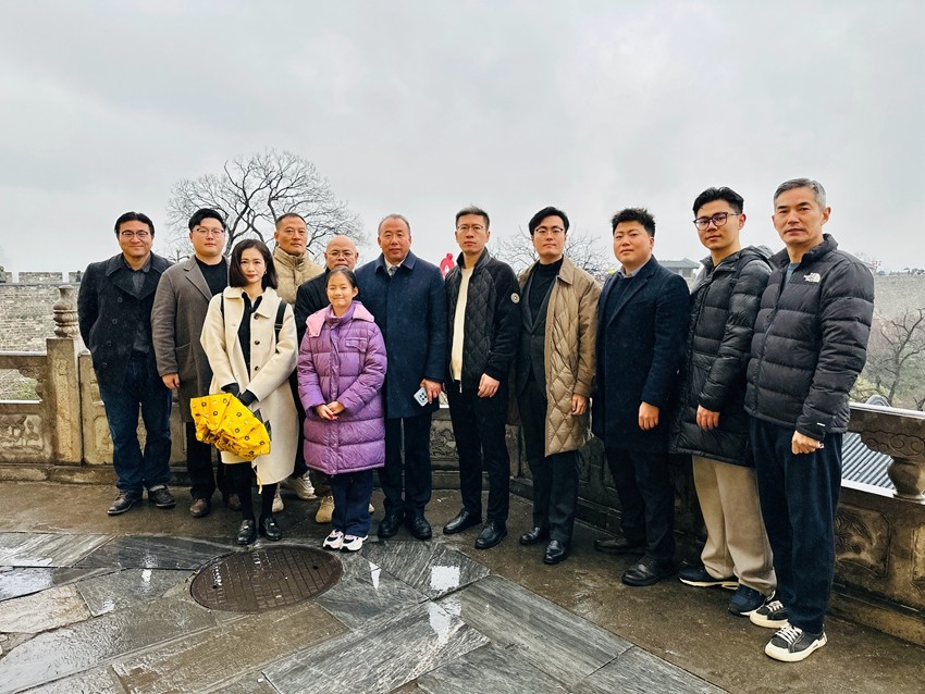 登高启新程，健康向未来｜蚂蚁刑辩开工第一课，锚定“十五五”再出发